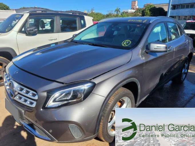 MERCEDES BENZ CLASSE GLA 19/19