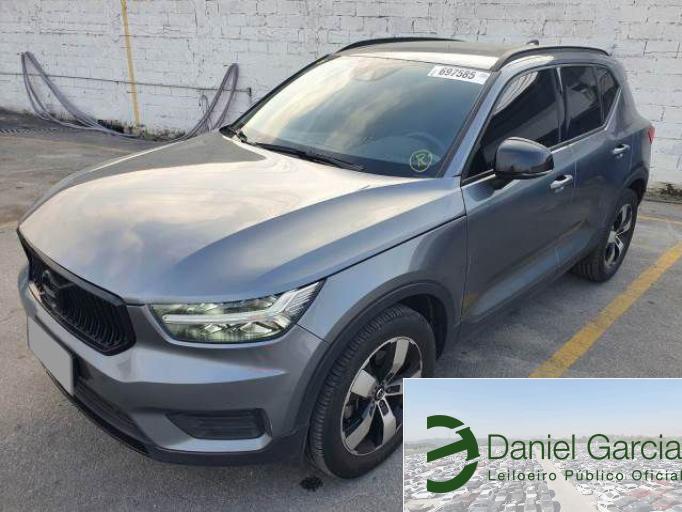 VOLVO XC40 19/19